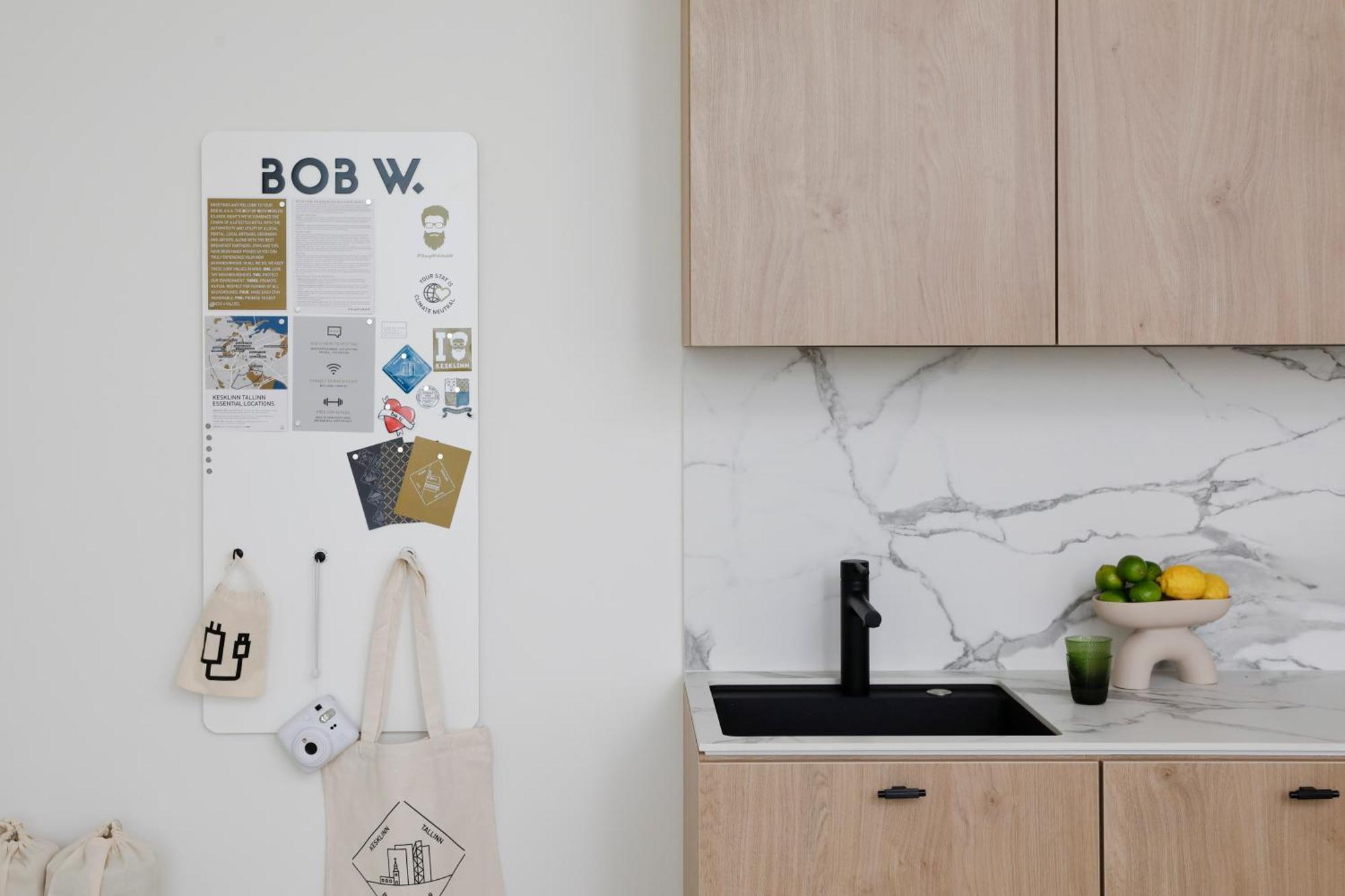 Bob W Kesklinn Tallinn Bagian luar foto